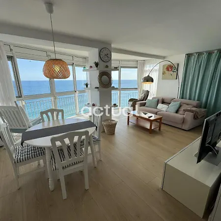 Cannes 14-2 * Castell-Platja d'Aro